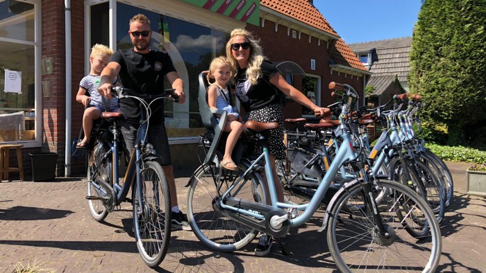 Elektrische fiets huren inc. entree Park Hoge Veluwe op de Veluwe in 
