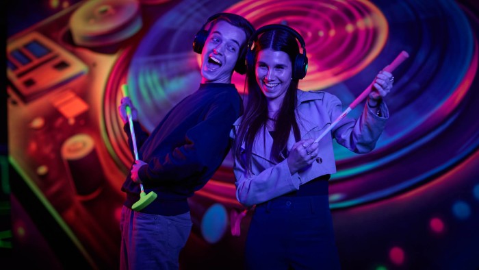 Glow Minigolf op de Veluwe in 