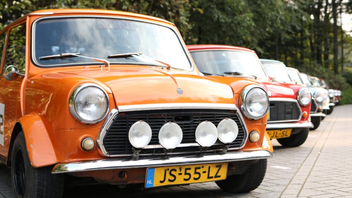 Mini Cooper op de Veluwe in 